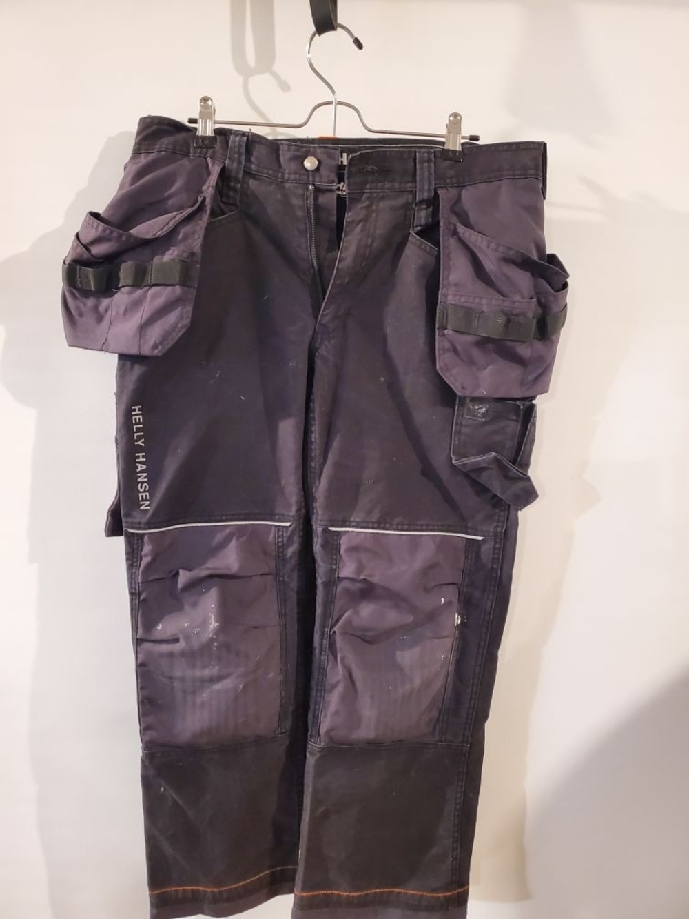 Helly Hansen Men’s Navy and Black Cargo Work Pants